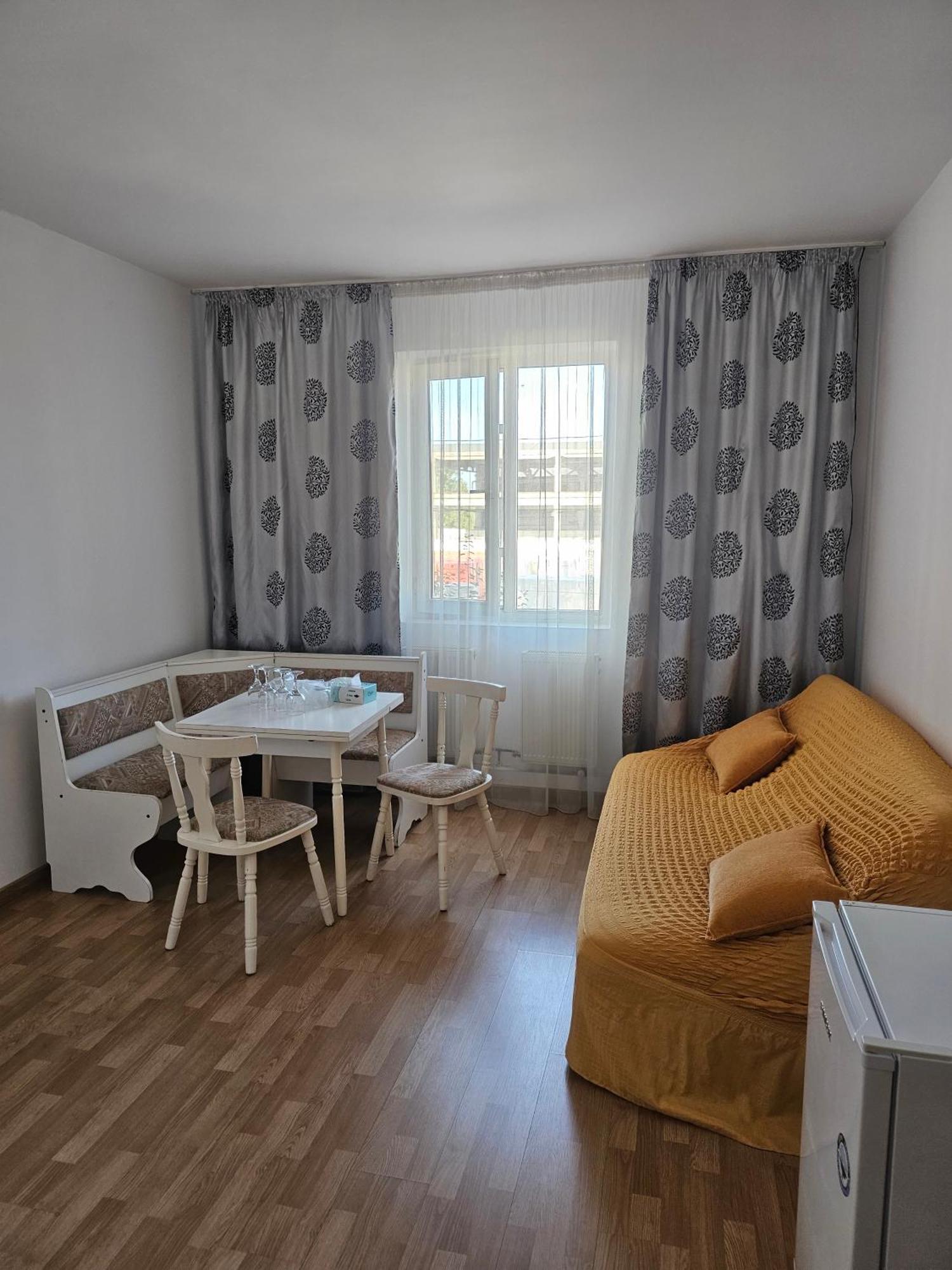 Casablanca Hostel Craiova Kültér fotó