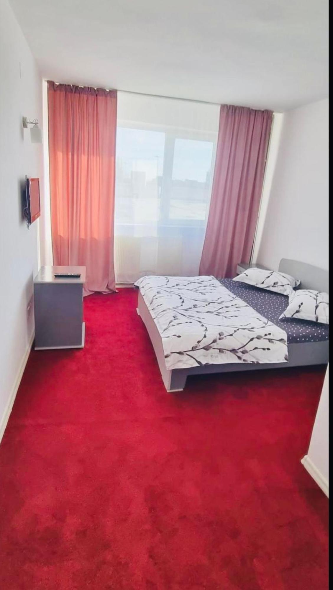 Casablanca Hostel Craiova Kültér fotó